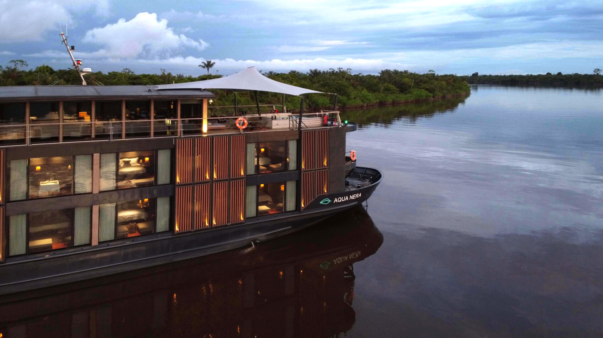 Aqua Nera Exterior view on Amazon cruise