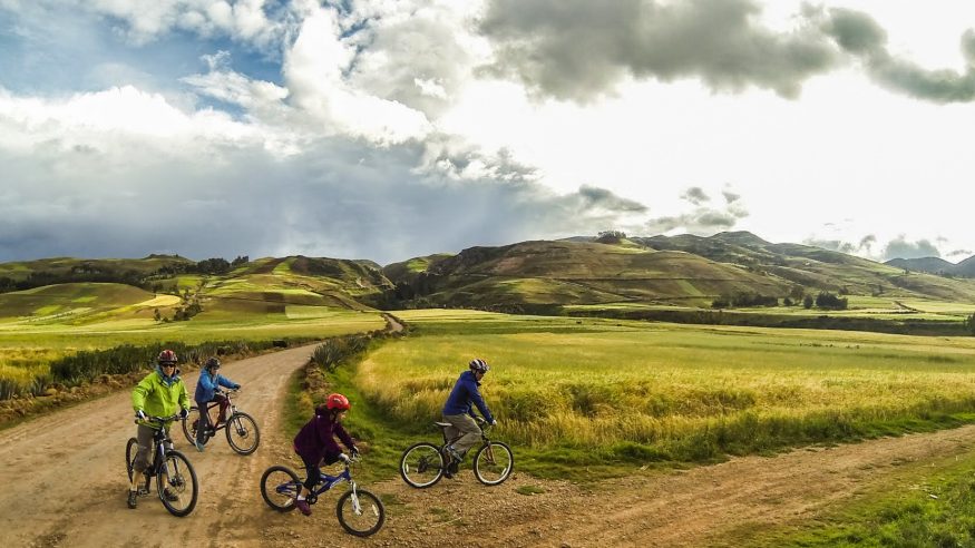 Peru Mountain biking in the Sacred Valley