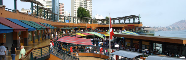 miraflores-peru-peru-tours-travel-vaya-adventures